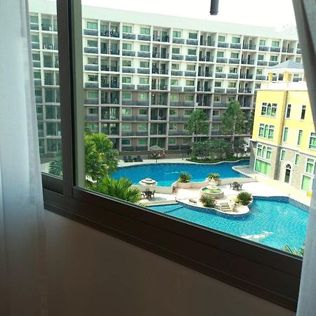 Arcadia Continental Pattaya Aparthotel Exterior foto