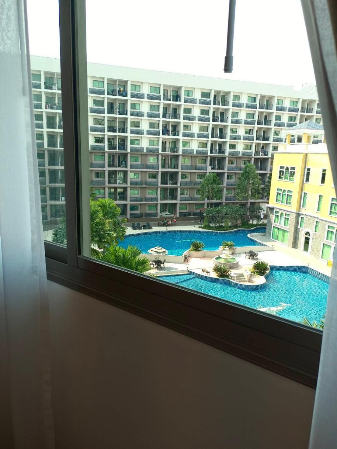 Arcadia Continental Pattaya Aparthotel Exterior foto